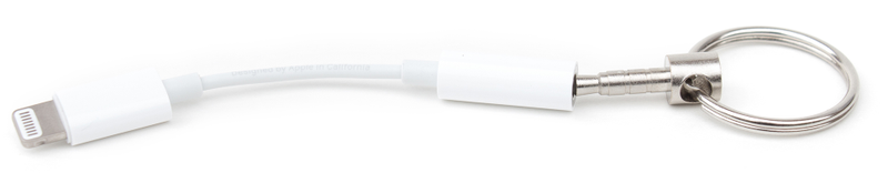 Illustration for article titled Simple Adapter Lets You Carry the iPhone 7's Headphone Dongle on Your Keychain